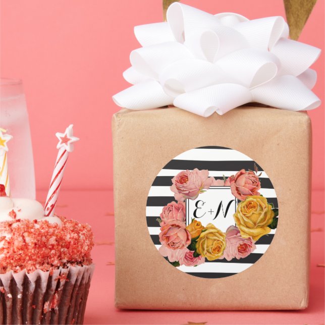 Pegatina Redonda Boda de rosas amarillas rosadas de la heirloom de  (Fiesta)