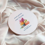 Pegatina Redonda Boda divertida y colorida del macarón<br><div class="desc">Añade un toque de brillo y color a tus favores matrimoniales con nuestras pegatinas divertidas y coloridas de la boda de Macaroon. Estos pegatinas cuentan con una deliciosa variedad de ilustraciones de macarons en tonos vivos, creando un ambiente alegre y alegre. Personalizar los nombres con su nombre y fecha de...</div>