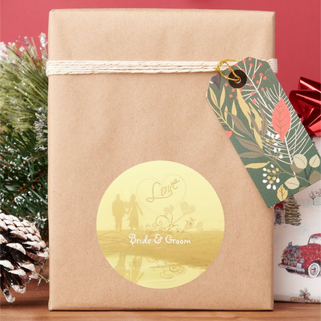 Pegatina Redonda Boda en la playa del corazón amarillo (Vacaciones)