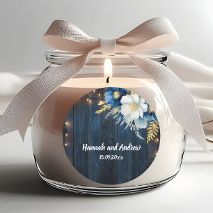 Pegatina Redonda Boda floral blanca de madera azul rustica