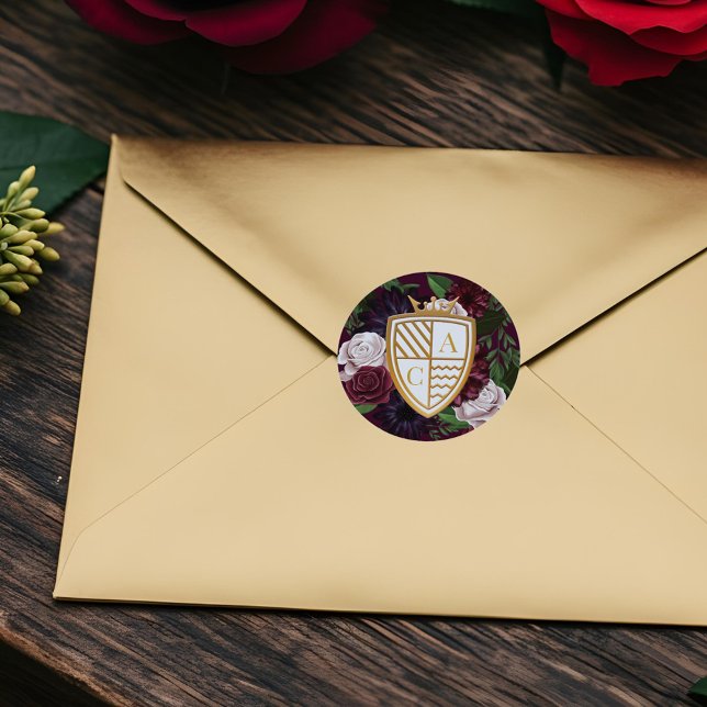 Pegatina Redonda Boda floral y Escudo de fantasías medievales Royal (Royal Muse Medieval Fantasy Crest & Floral Wedding Classic Round Sticker)