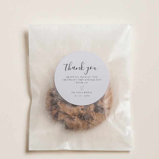 Pegatina Redonda Boda Minimalista de lavanda simple Gracias (Simple Lavender Minimalist Wedding Thank You Classic Round Sticker)