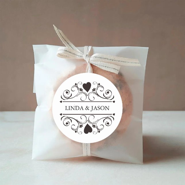 Pegatina Redonda Boda Minimalista Moderna Personalizada (Personalized minimalist wedding sticker adds clean elegance to custom envelopes and guest favors)