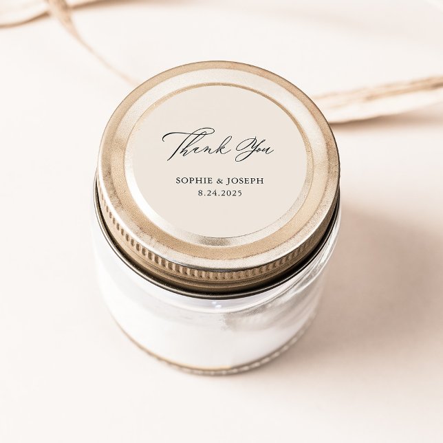 Pegatina Redonda Boda Neutral Elegante | Gracias (An elegant, neutral wedding favor sticker that says "thank you" in swirly modern calligraphy)