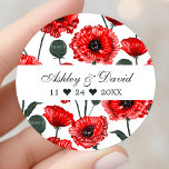 Pegatina Redonda Boda personalizado de flor de adormidera roja<br><div class="desc">Flores de adormidera roja Boda personalizada Floral Pegatina redondo clásico</div>