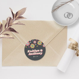 Pegatina Redonda Boda Retro Groovy de Flower Power 70