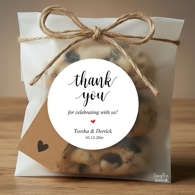 Pegatina Redonda Boda Rústico Moderno Cena Gracias Regalos (Modern Rustic Wedding Dinner Thank You Gifts Classic Round Sticker cute red heart Black White)