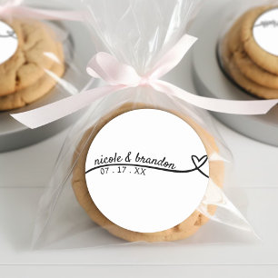 Pegatina Redonda Boda simple de corazón blanco y negro