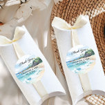 Pegatina Redonda Boda Tropical De Verano Gracias Por Favor<br><div class="desc">Pegatinas de bodas con temática playera con acuarela de un hermoso océano azul que cae sobre la arena de una playa bordeada de palmeras bajo el cielo de verano Leyenda moderna con escritura casual de estilo manuscrito. Perfecto para una boda en la playa, boda costero, boda de verano, boda de...</div>