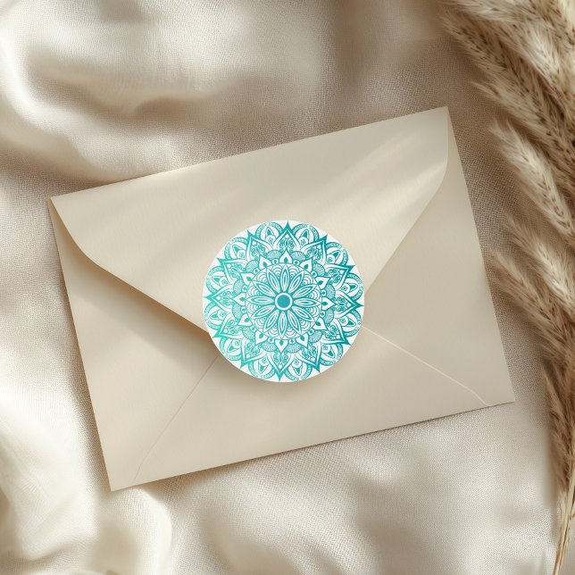 Pegatina Redonda Boho Mandala Turquesa (Boho Turquoise Mandala Classic Round Sticker on an elegant envelope.)