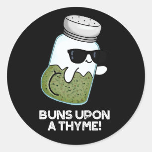 Pegatina Redonda Bollos Sobre Un Thyme Gracioso Pun De Hierba