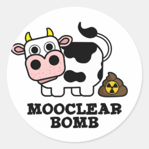 Pegatina Redonda Bomba Mooclear Funny Cow Pun