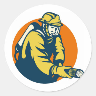 Pegatina Redonda bombero bombero que lucha contra el fuego retro