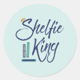 Pegatina Redonda Booklover Shelfie King