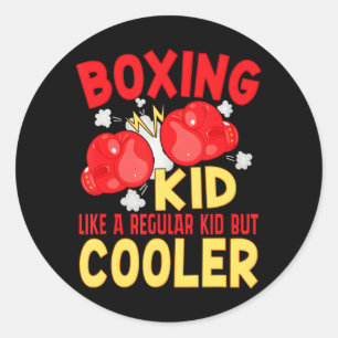 Pegatina Redonda Boxear A Un Niño Como Un Niño Común Pero Un Boxead