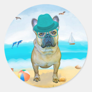 Pegatina Redonda Bulldog francés en la playa