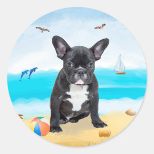 Pegatina Redonda Bulldog francés en la playa