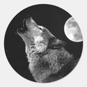 Pegatina Redonda BW Wolf Howling en la Luna
