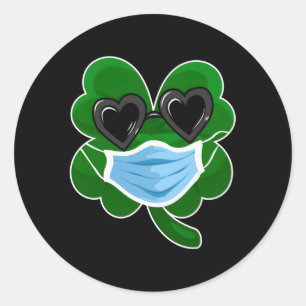 Pegatina Redonda C Shamrock Irlandés En A Para El Día De Los Pattys
