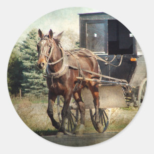 Pegatina Redonda Caballo y buggy en la Iowa rural