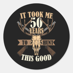 Pegatina Redonda Cacería de venados de 50 años de edad
