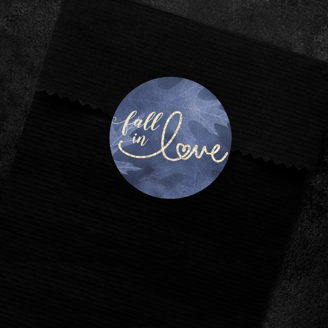 Pegatina Redonda Caer enamorada del otoño | Azul marino y oro (Subido por el creador)