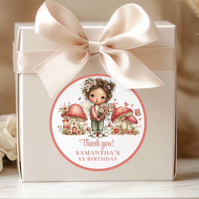 Pegatina Redonda Caja de Favores de Flores Rosadas para el 2do Cump (Pink Fairy 2nd Birthday Blush Flowers Favor Box Labels)