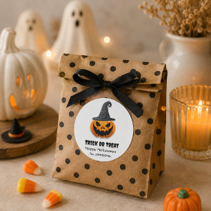 Pegatina Redonda Calabazas de Halloween – Diseño de Truco o Trato