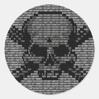 Pegatina Redonda Calavera de código binario y huesos cruzados