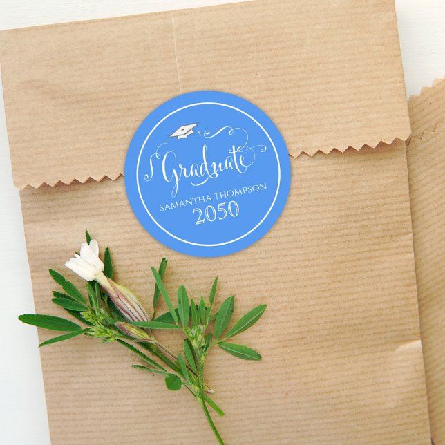 Pegatina Redonda Caligrafía de graduación Guión Elegante Azul Cap (Subido por el creador)