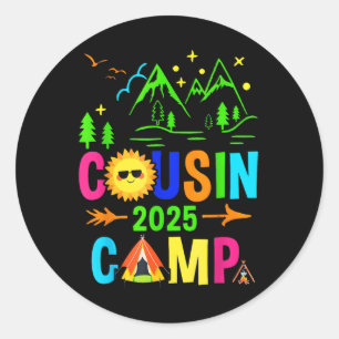 Pegatina Redonda Campamento de primos 2025 Camping Fogata Vacacione