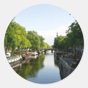 Pegatina Redonda Canal de Ámsterdam con Barcos y Puente