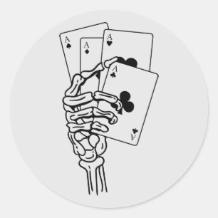 Pegatina Redonda Cartas de póquer de mano de esqueleto
