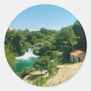 Pegatina Redonda Cascadas Krka - Parque nacional Krka - Croacia