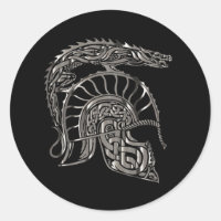 Casco de Dragón Metálico del Guerrero Genial