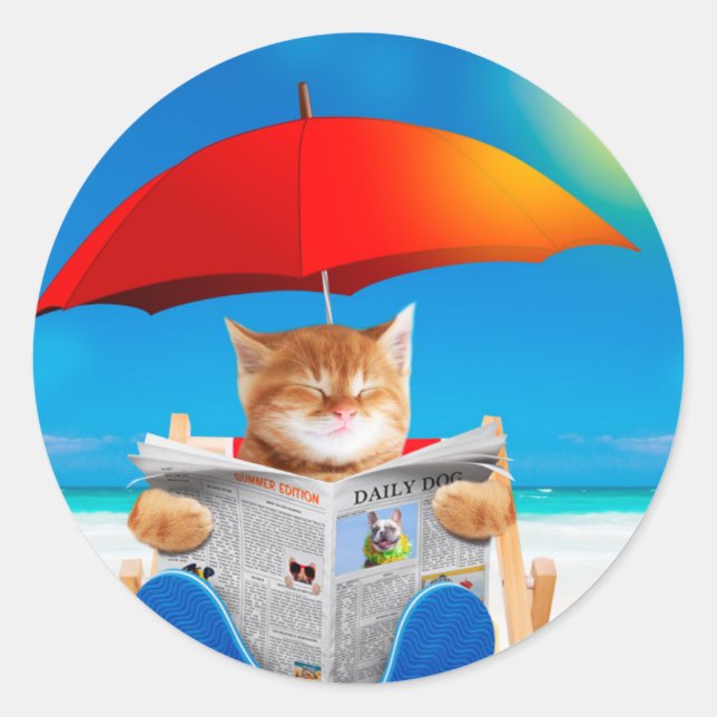 Pegatina Redonda Cat At The Beach Lee El Periódico (Anverso)
