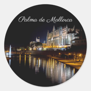 Pegatina Redonda Catedral de Palma de Mallorca por la noche - Españ