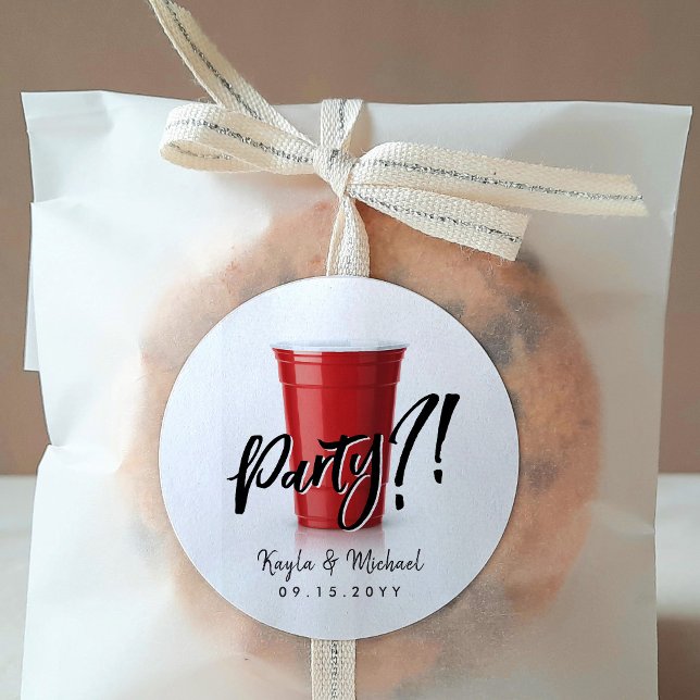 Pegatina Redonda Celebración de la Copa Roja (Subido por el creador)