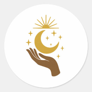 Pegatina Redonda Celestial Hand Holding the Moon – Minimal Cosmic D