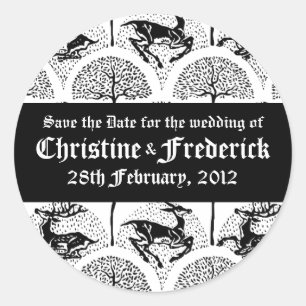 Pegatina Redonda Cerveza y árboles medievales, salven a los pegatin