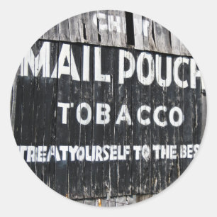 Pegatina Redonda Chew Mail Pouch Tabaco Barn