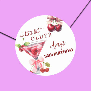 Pegatina Redonda Chic A Tini Bit Mayor Martini de Cereza Cumpleaños