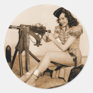 Pegatina Redonda Chica Ametralladora Mujer Vintage Retro