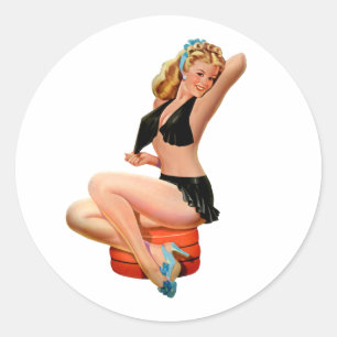 Pegatina Redonda Chica de anclaje de rubia retro con minifalda negr