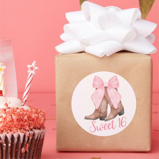 Pegatina Redonda Chica de país Cowboy boots contra Gorras (Fiesta)