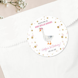 Pegatina Redonda Chicas de un tonto ganso primer Fiesta de cumpleañ