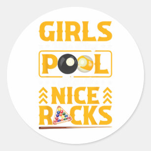 Pegatina Redonda Chicas Que Juegan Al Piscina Tienen Bonitos Racks