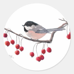 Pegatina Redonda CHICKADEE & RED BERRIES por SHARON SHARPE