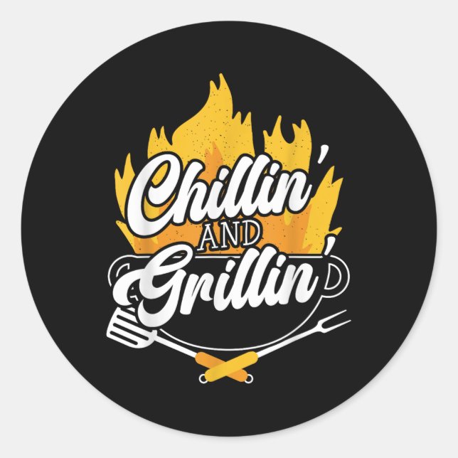Pegatina Redonda Chillin Y Grillin Bbq Grillmaster Barbecue (Anverso)