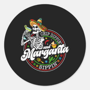 Pegatina Redonda Chip Dippin Y Margarita Sippin Funny Skull Cinco